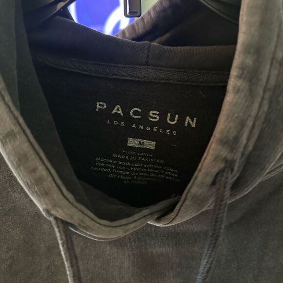 PACUSUN “BLISSFUL” BLUE BUTTERFLY HOODIE SWEATSHIRT - Picture 3 of 3